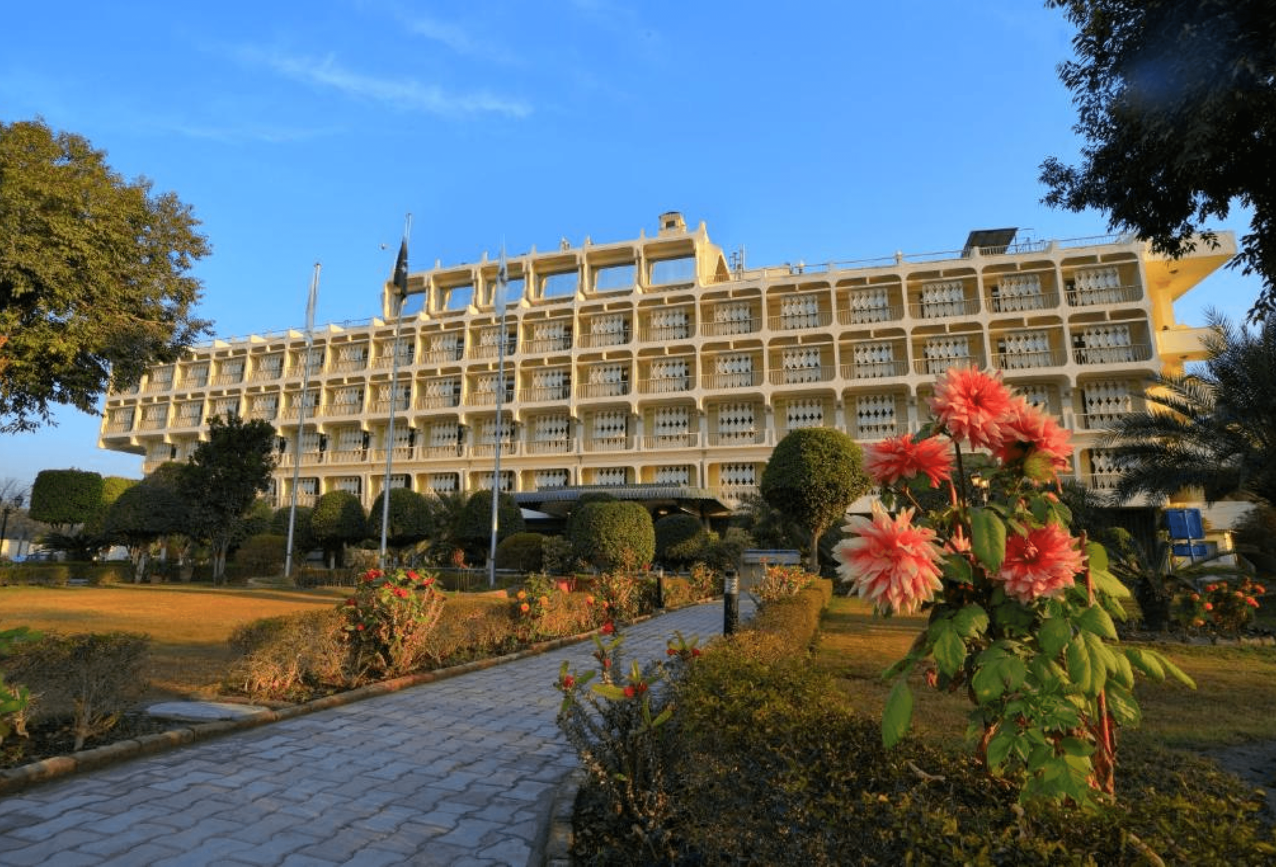 Serena Peshawar
